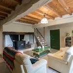 بيت للعطل Le De La Bergerie Montbernard